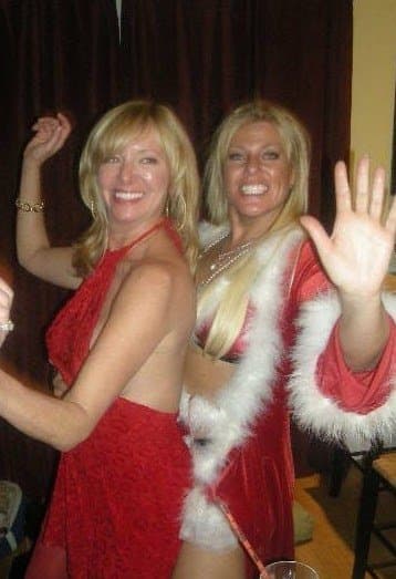 Friends that Play Together, Stay Together