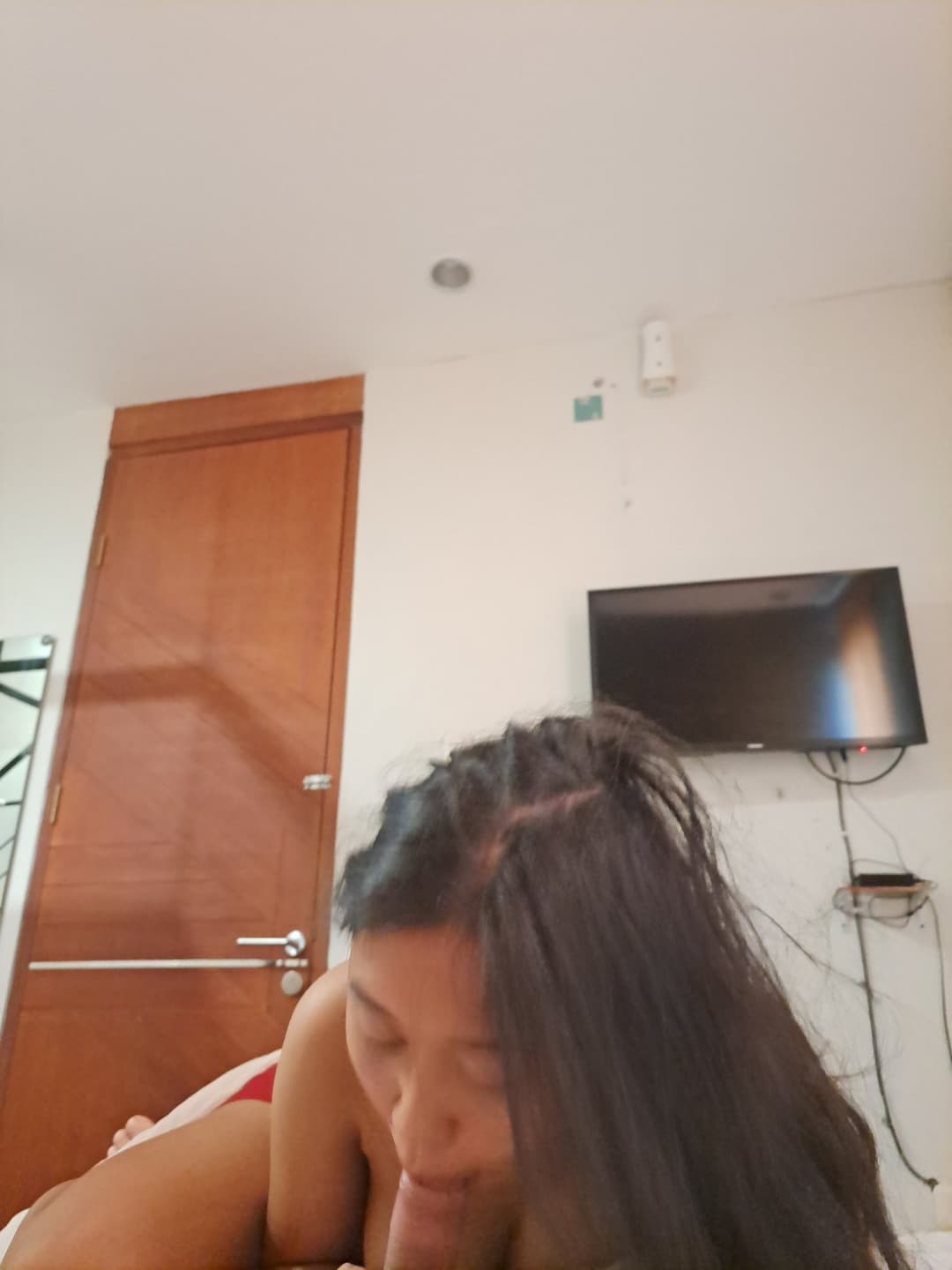 Stupid indonesian fuck whore