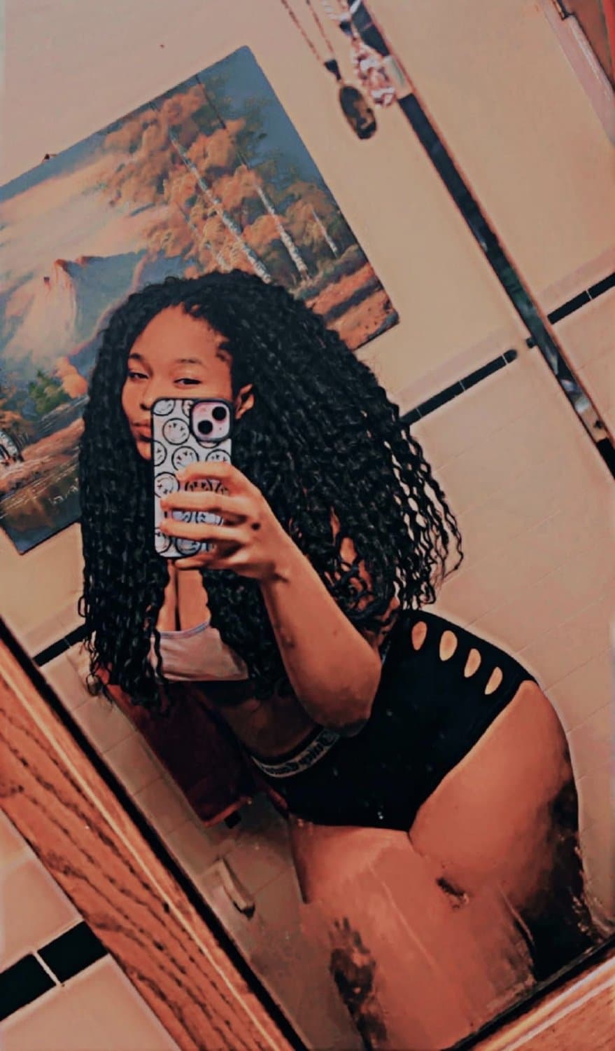 Crazy thick ebony IRL loves showing her crazy curves for horny perverts, goon to this bitch