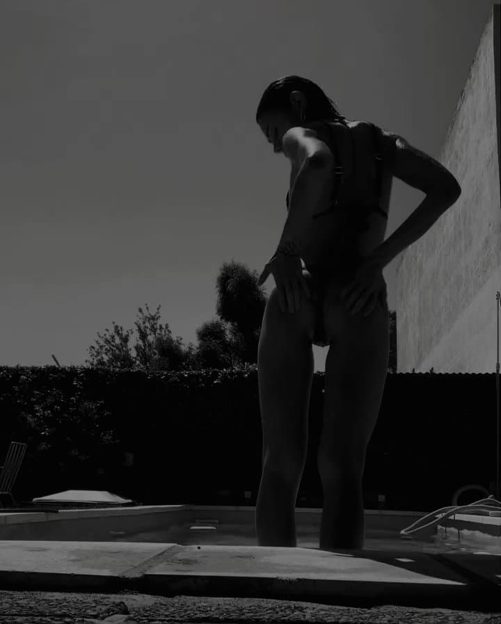 Teen argentina flaca muy rica