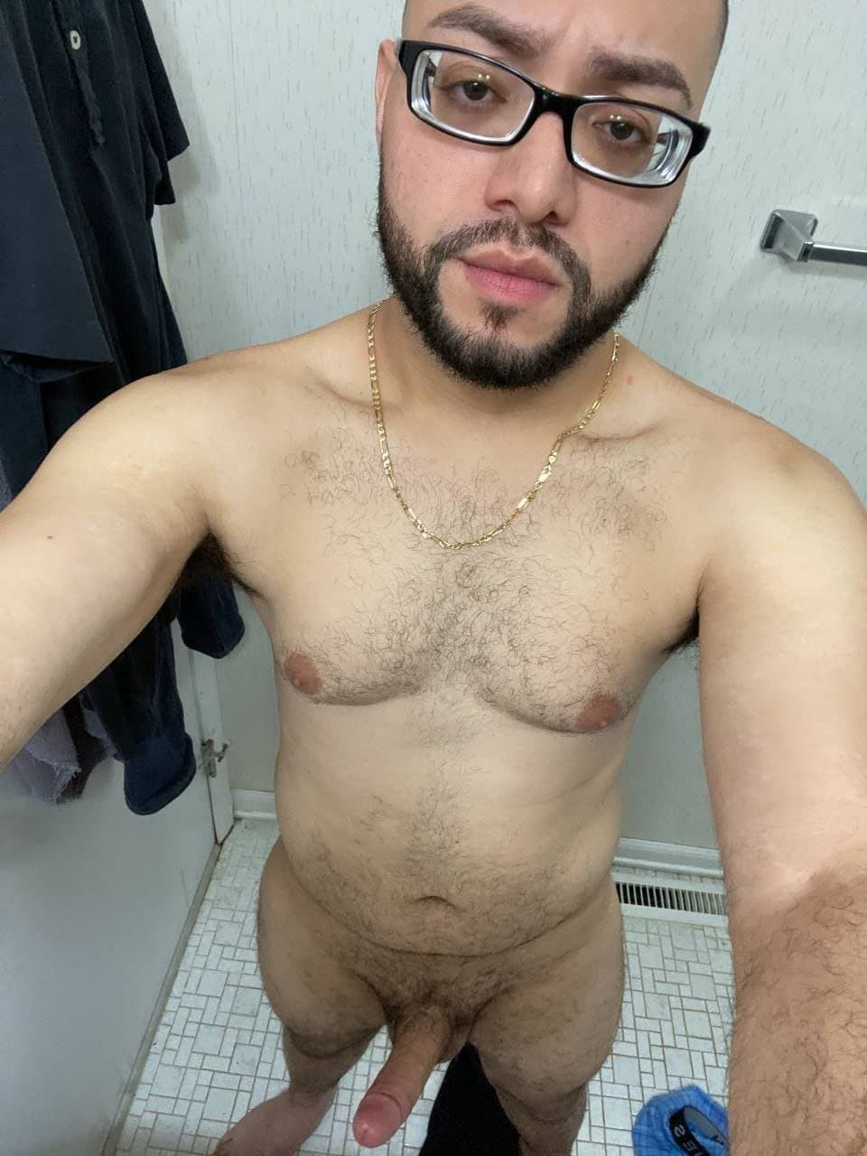 Bisexual loser Elvis