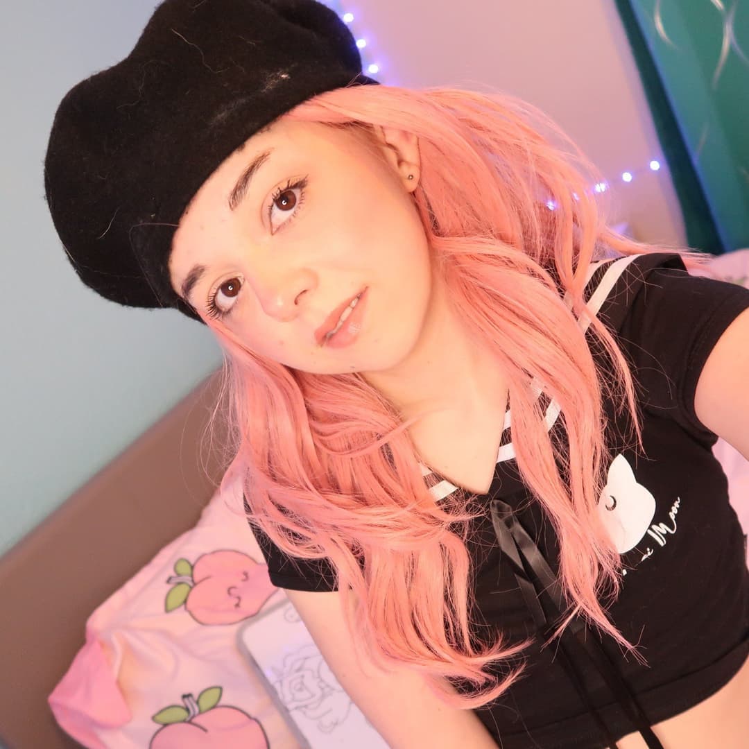 Click to view full size Tiny Cuties 57