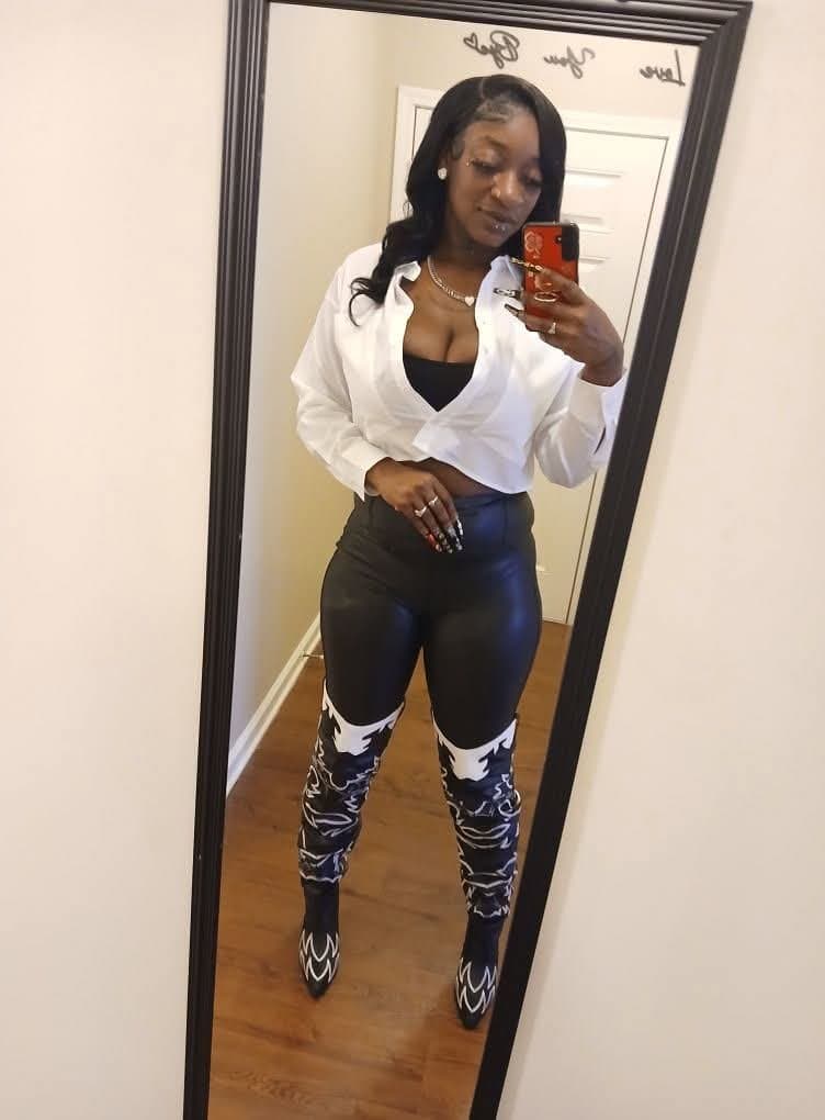 Click to view full size Gina Morris