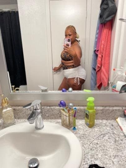 BAD MOM. Raw.Authentic. REAL mature ebony cougar milf bbw mom FOUND IN HER PHONE