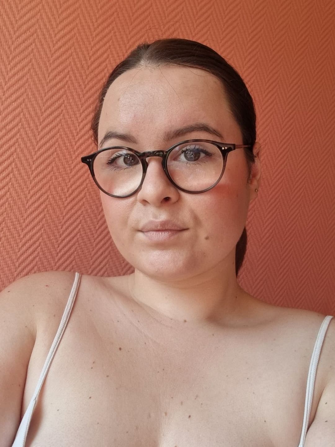 Click to view full size Cléa