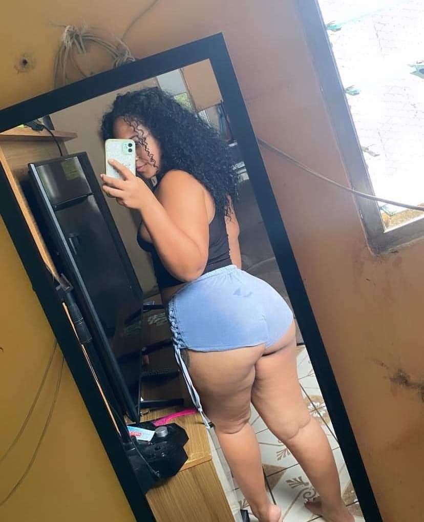 Pack muy rico de pura mami con buen culo??