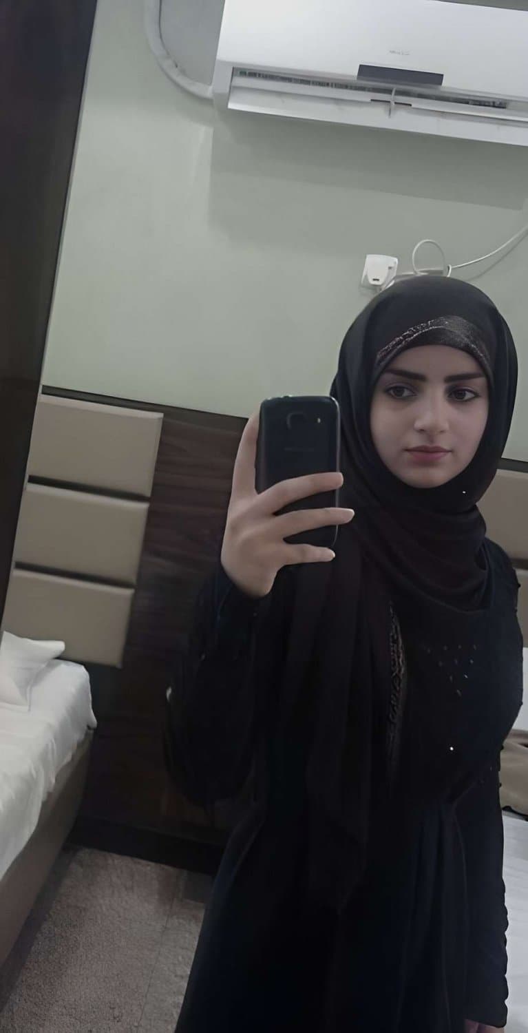 Iraqi Hijabi Slut