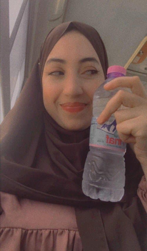 Syrian hijab milf ??