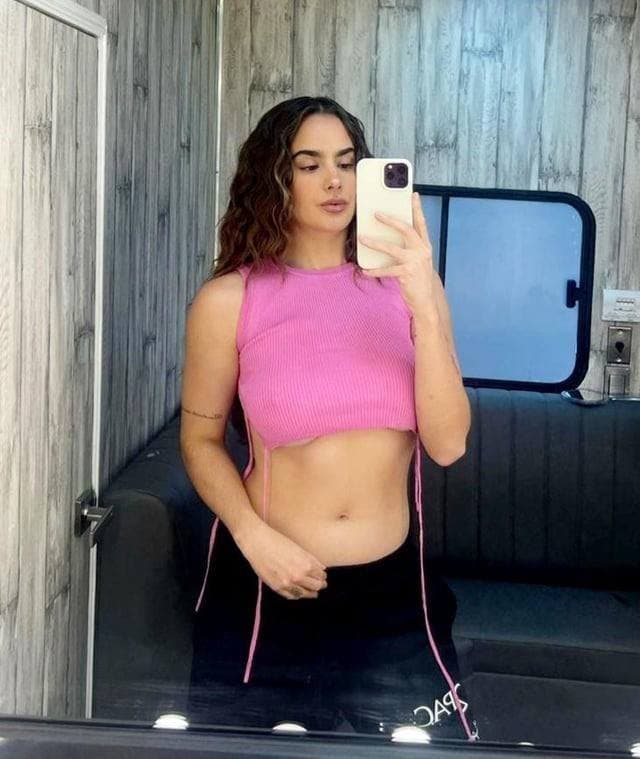 La  Gala con las intermitentes prendidas ???