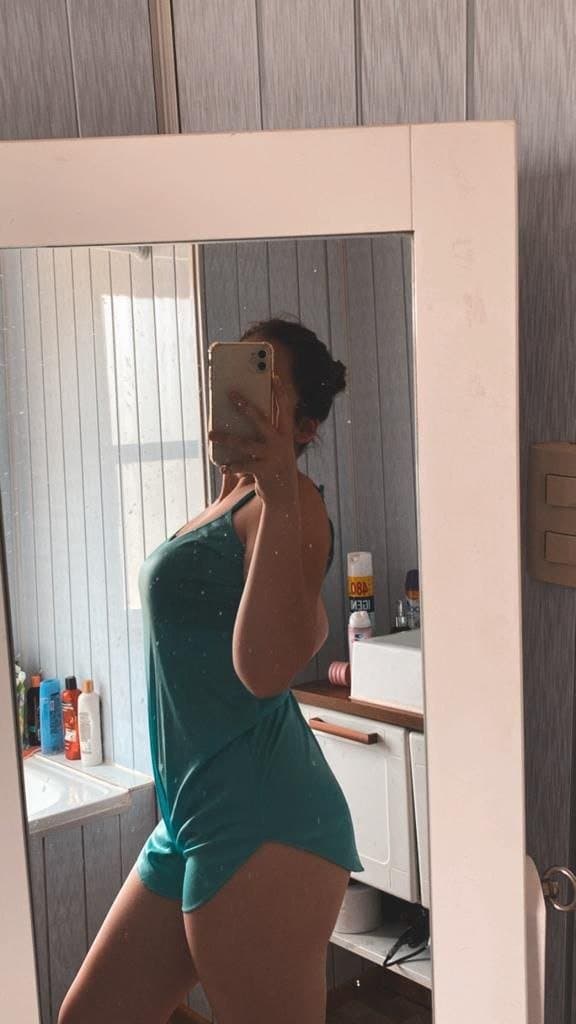 Click to view full size Slut Chilean gf ??