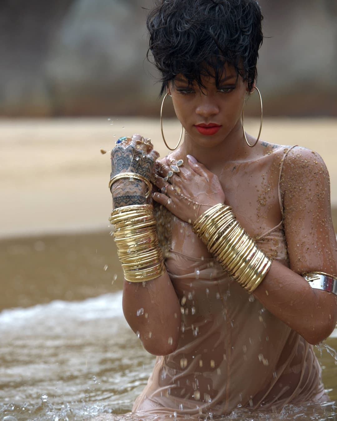 Rihanna - 2014 Vogue Brazil Outtakes v1