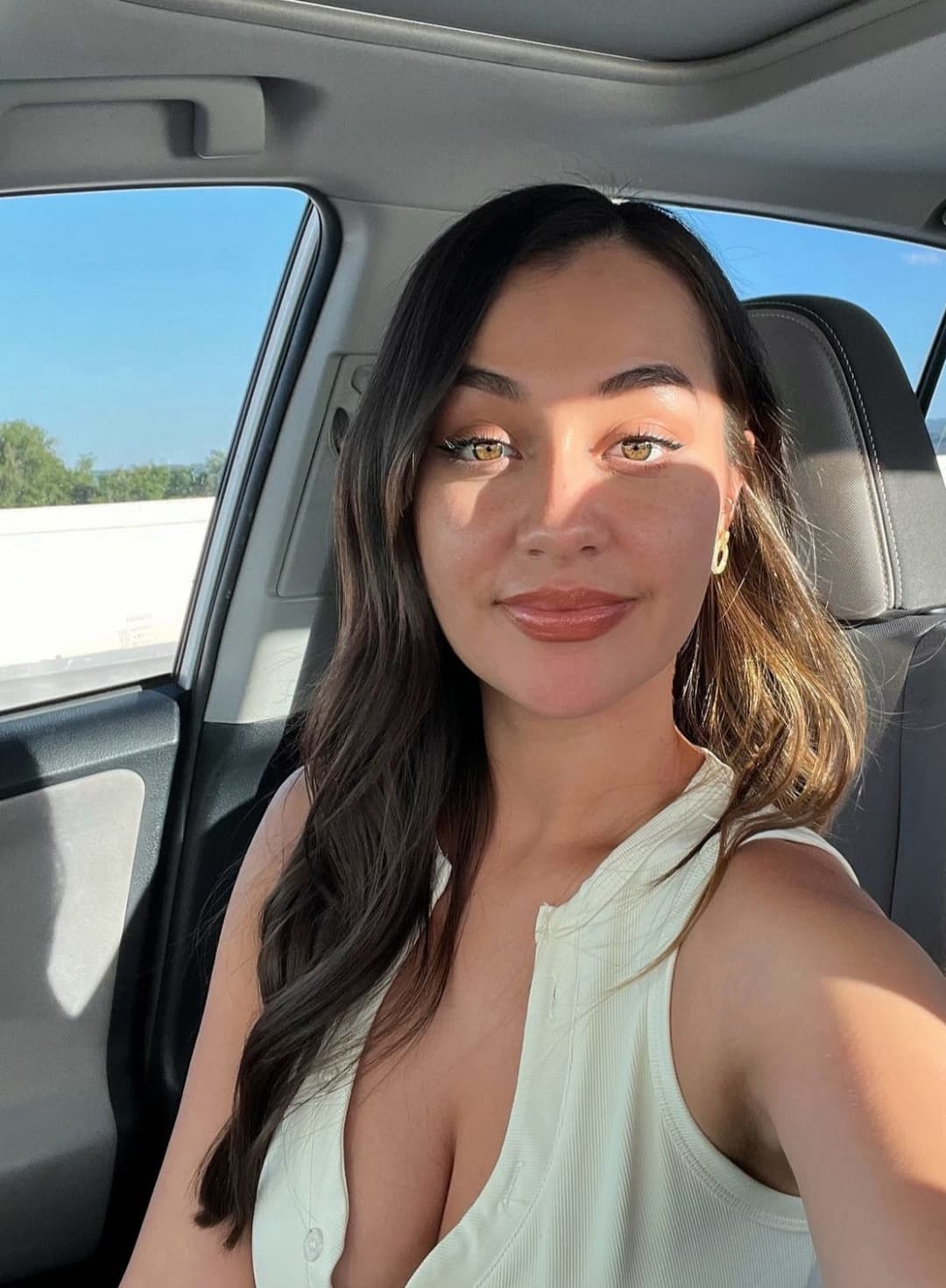 latina milf. Would you pull out?