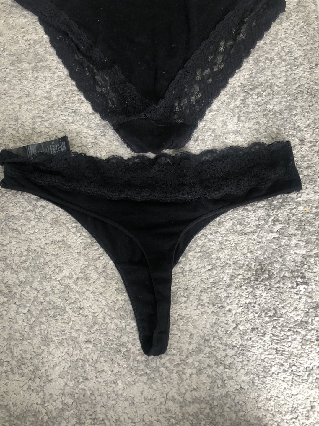 Uk milf big black pants fresh out the wash ?