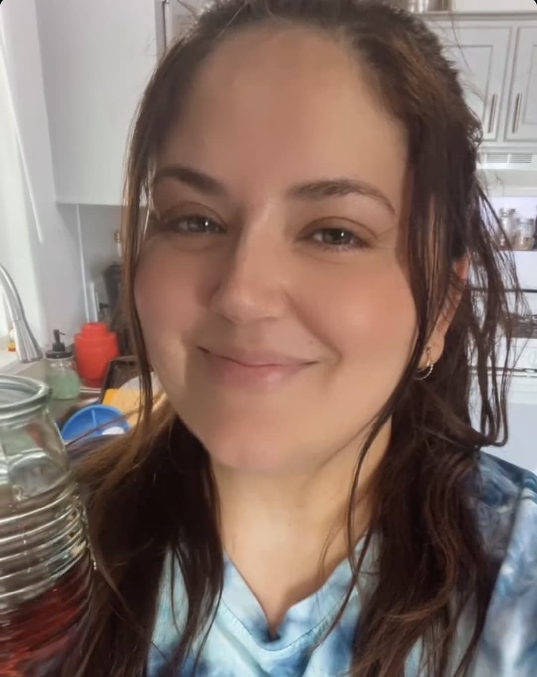 Angelica needs to know. Who would you prefer to suck your cock? Her or her 21 year old sister Anna