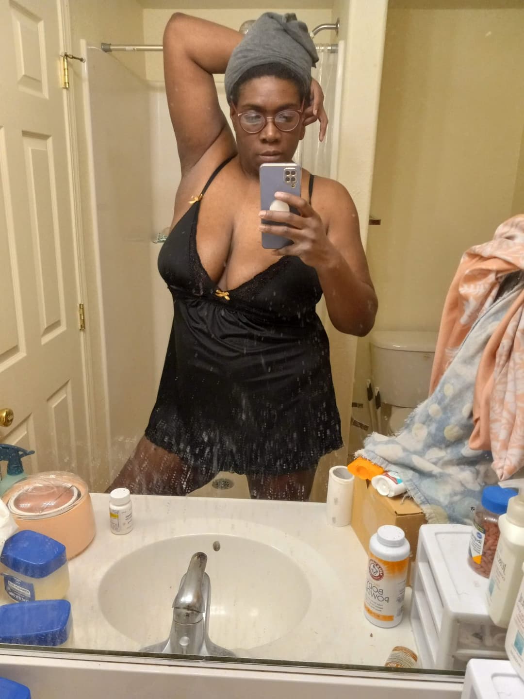 EBONY BBW SLUT GIANT TITS