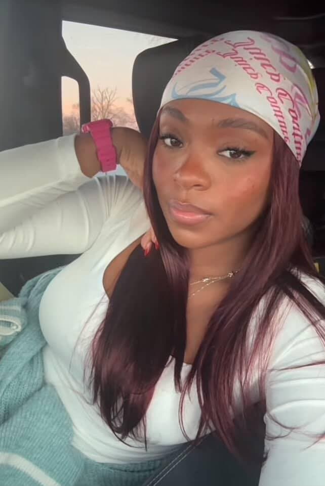 Sexy busty ebony slut Jae