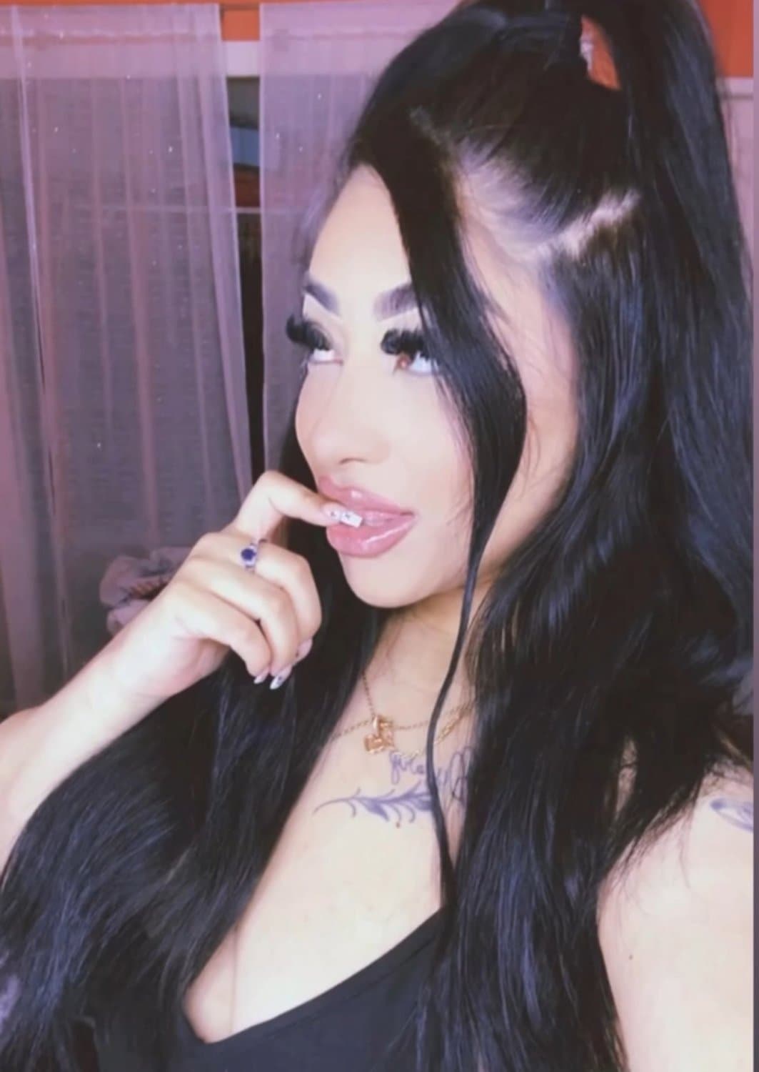 Bakersfield slut whore BBC eater Savanah . Save share repost comment
