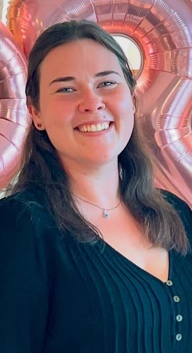 Fat Married Slut shows off her Tits on Snap to another man