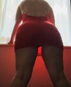 Louise the cock hungry milf