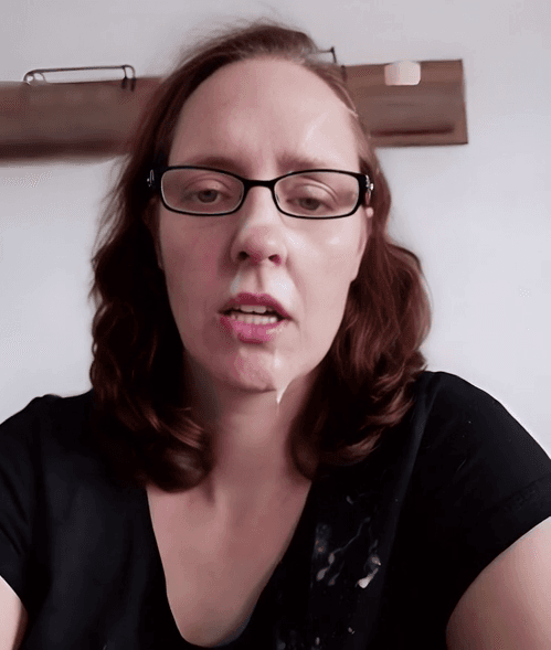 Nicole Kaiser from Bielefeld Germany born on 5 Oct. 77 Cumslut Born as Nicole Sundermann Part 2 of 3