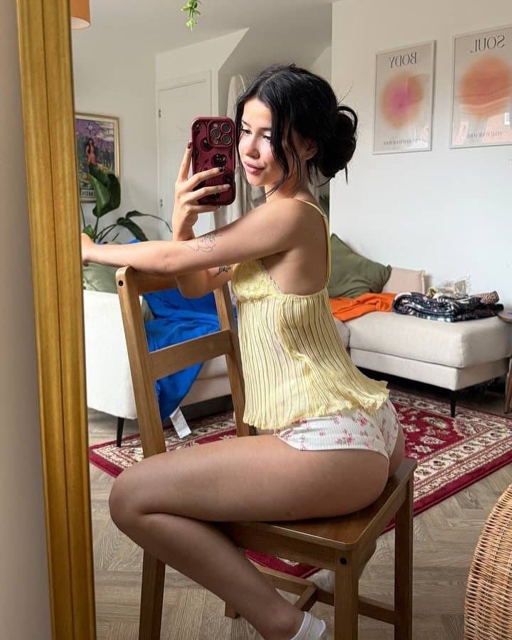 Lost his slutty petite brunettes insta wwyd to her