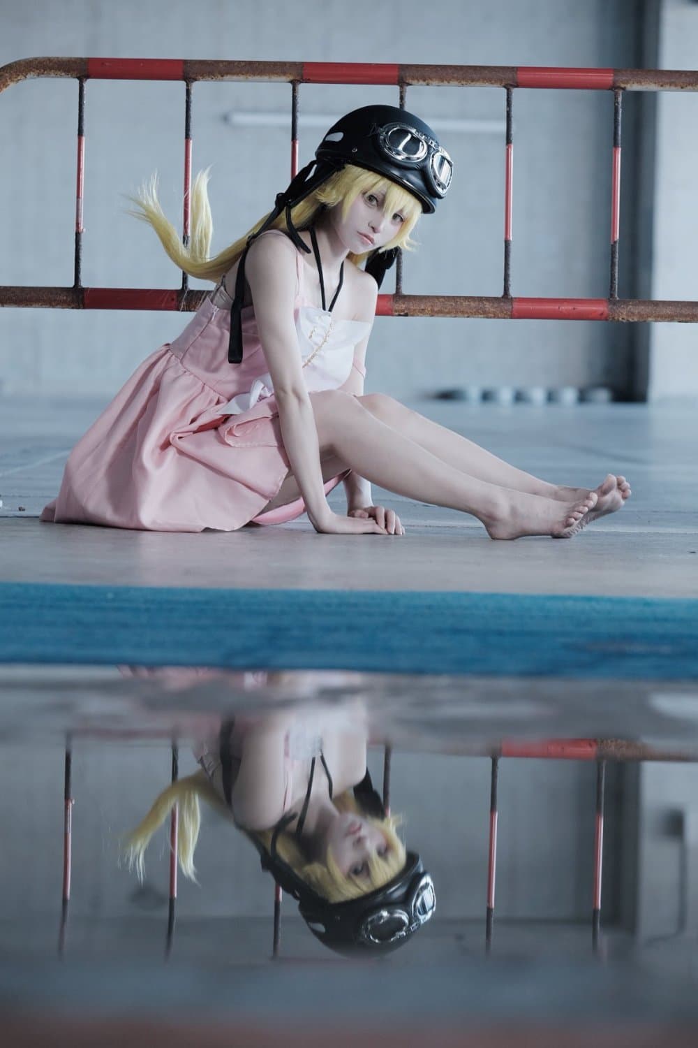 Monogatari: oshino shinobu cosplay