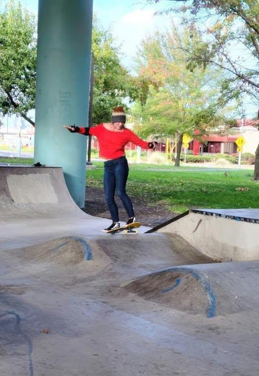 Oregon Wife is a Teacher & a Whore