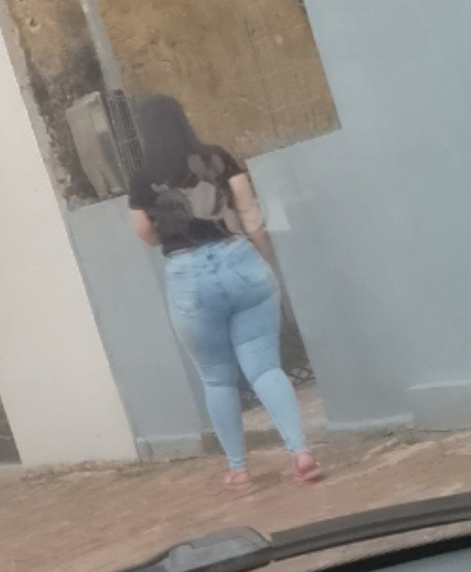 Karla  esposa vazada