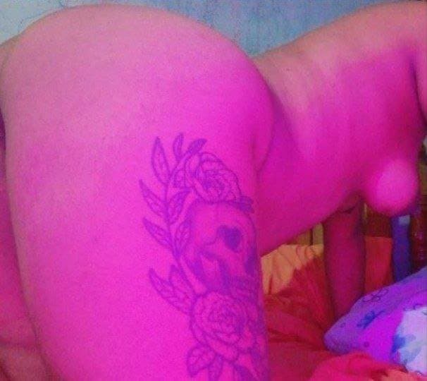 Click to view full size Que perra es Eli