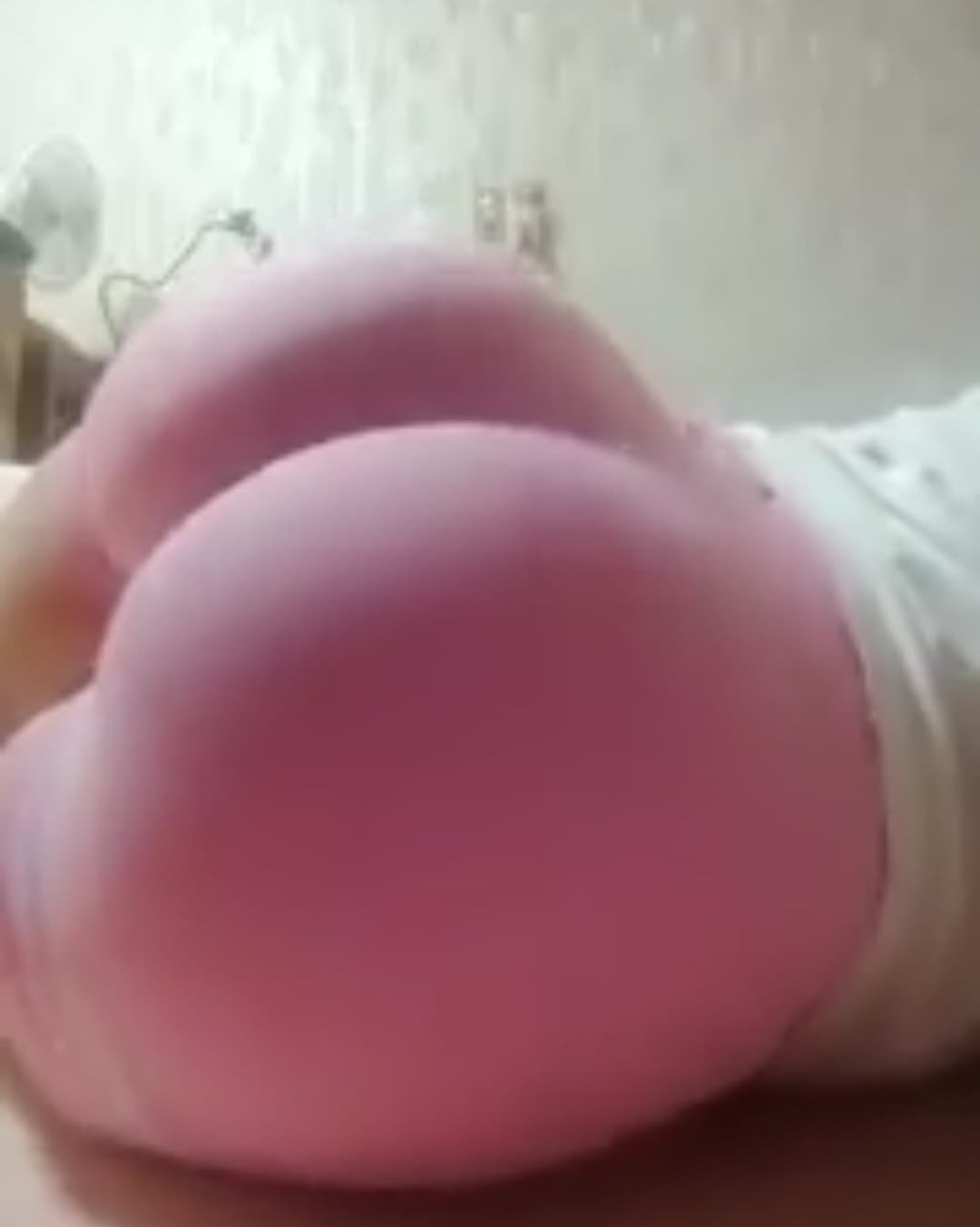 bubble booty chinese lady stinky farts