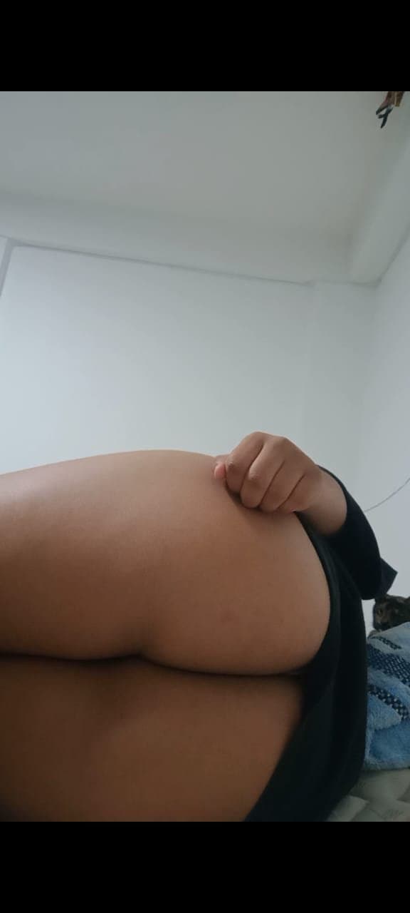 DESI NAUGHTY BUSTY BANGLA GF SELFSHOT TEASING