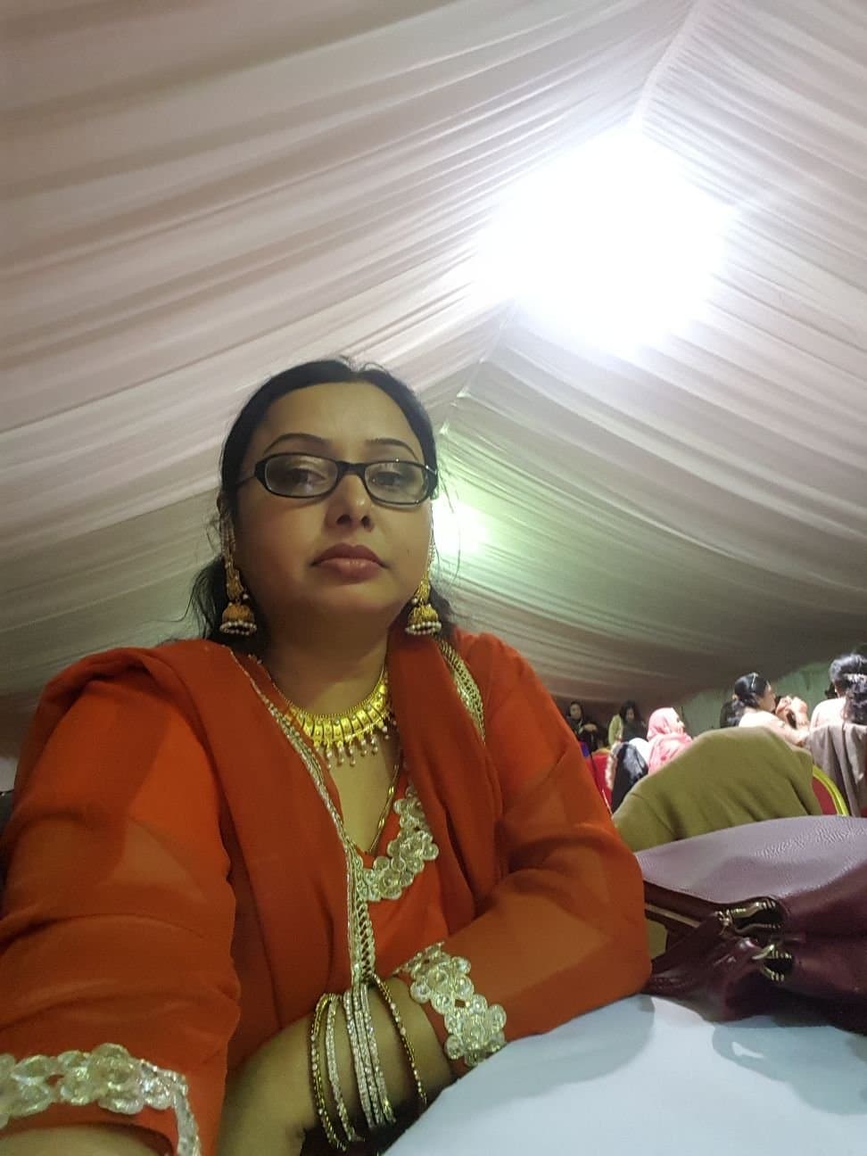 Desi pakistani muslim Uzma aunty and other muslim family whores