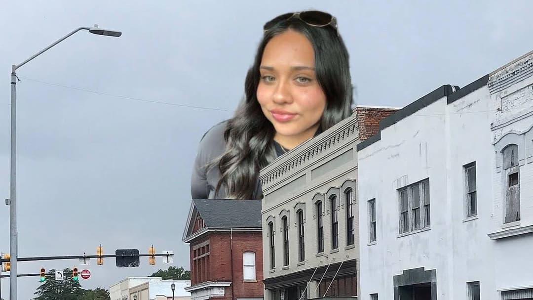 Giantess Stephanie Alvarado