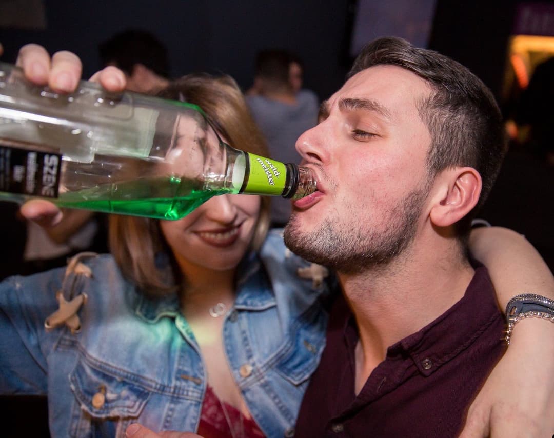 hiddencam cheating party girl  cheating after club night on her boyfriend ultimate video collection