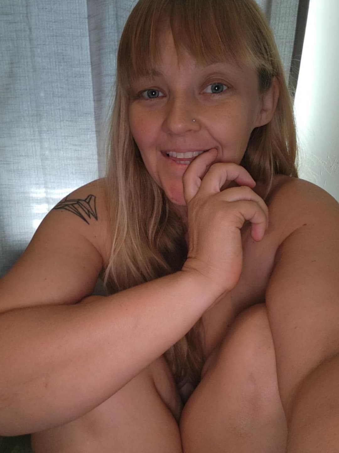 St Louis USA webslut destiny on display.cum everywhere on her.kik in comments