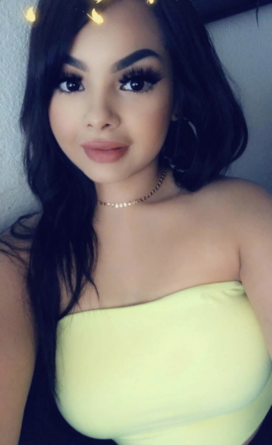 Sexy gold digger from Fresno Ca