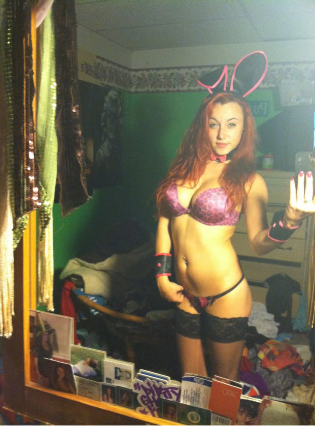 Hot redhead Betty May cam show and nude selfies