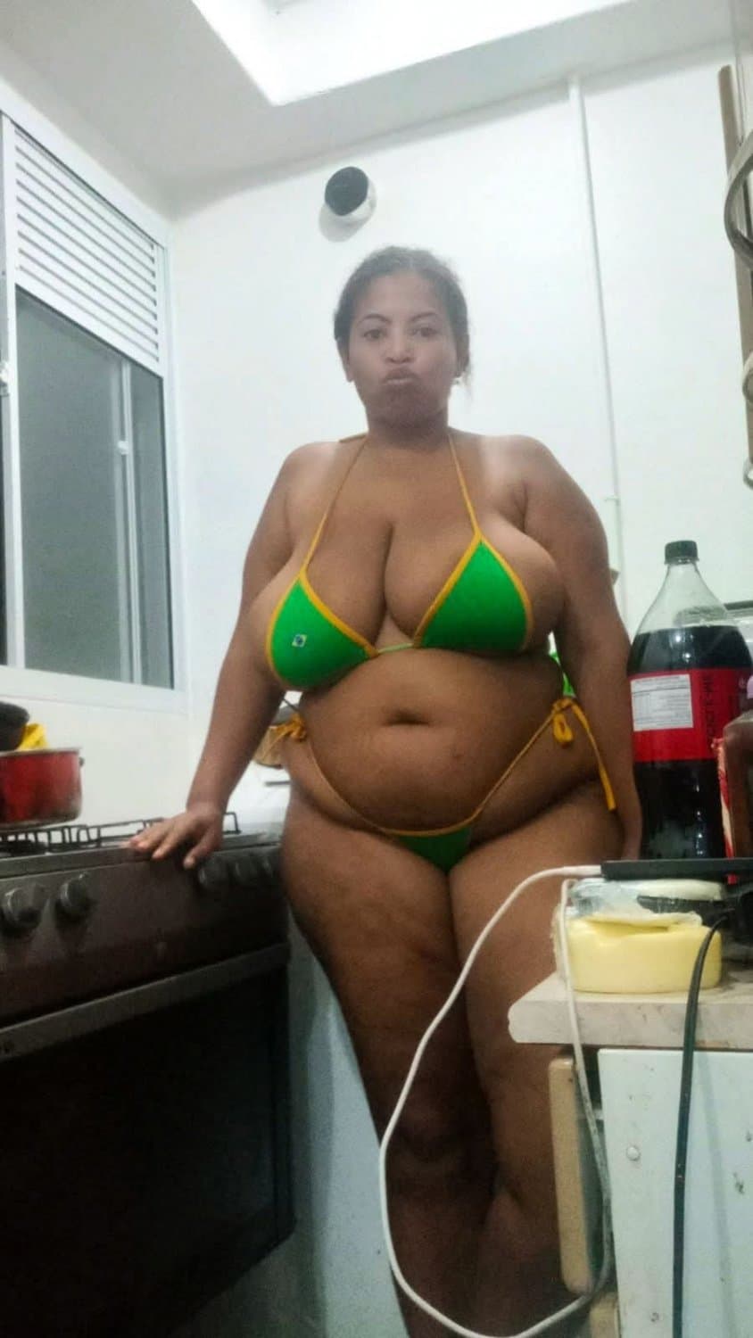 Gislaine gorda rabuda e peituda