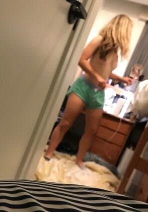18 y/o cutie changing clothes after losing virginity