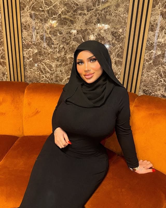 Curvy Lebanese- German Hijabi Whore