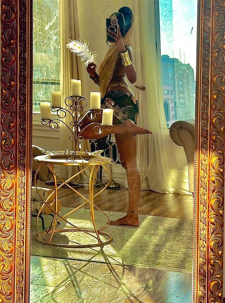 serxy indian teen playing with her pussy