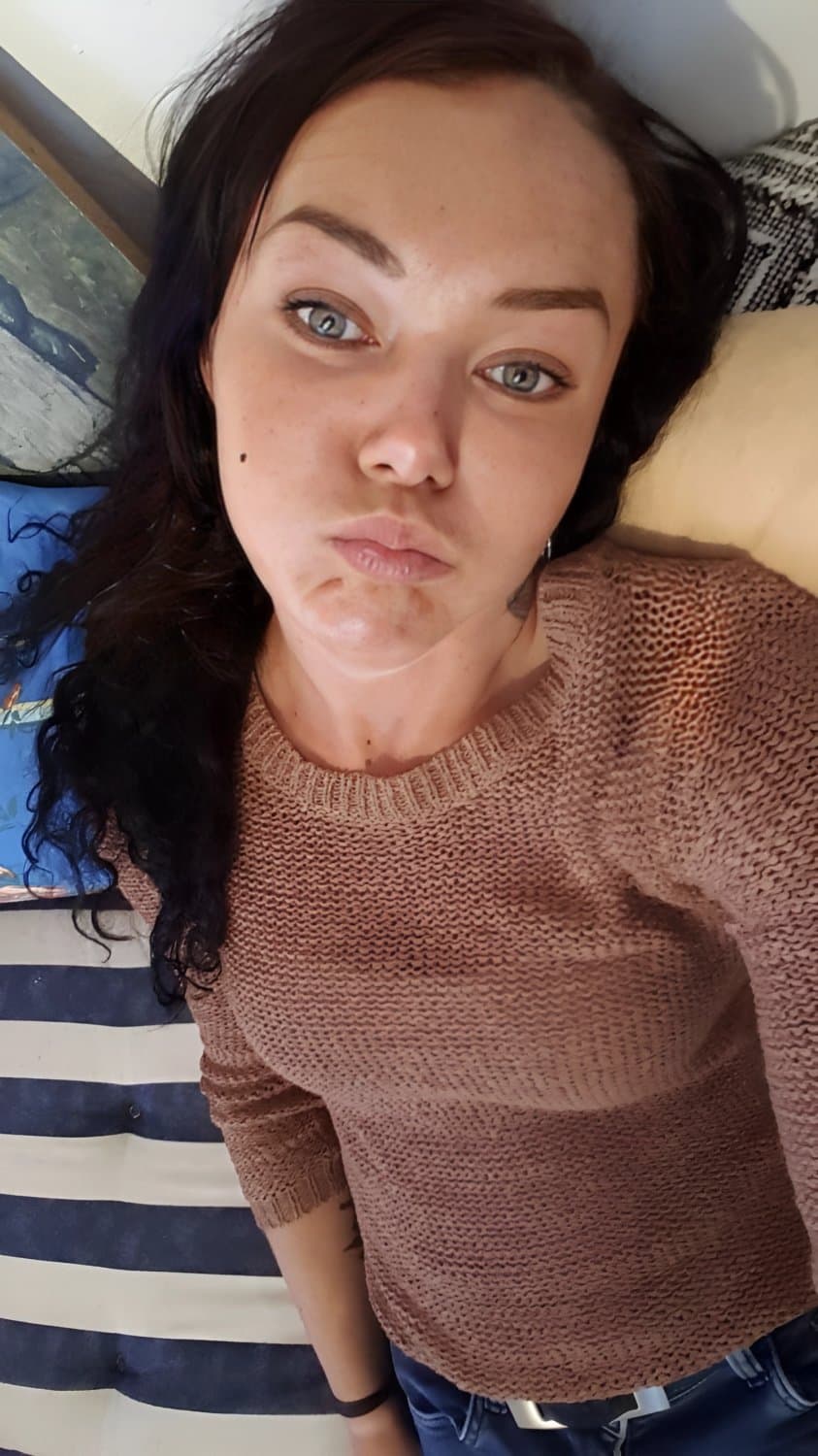 German Lara R. filthy milf slut soon maybe camshows