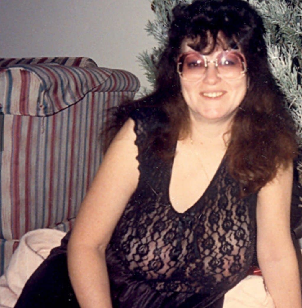 Anyone else know Mary? Roslyn? Edwards Rd?