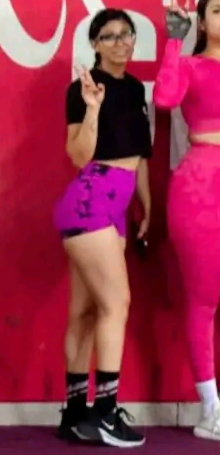 Click to view full size Bffs?❤️