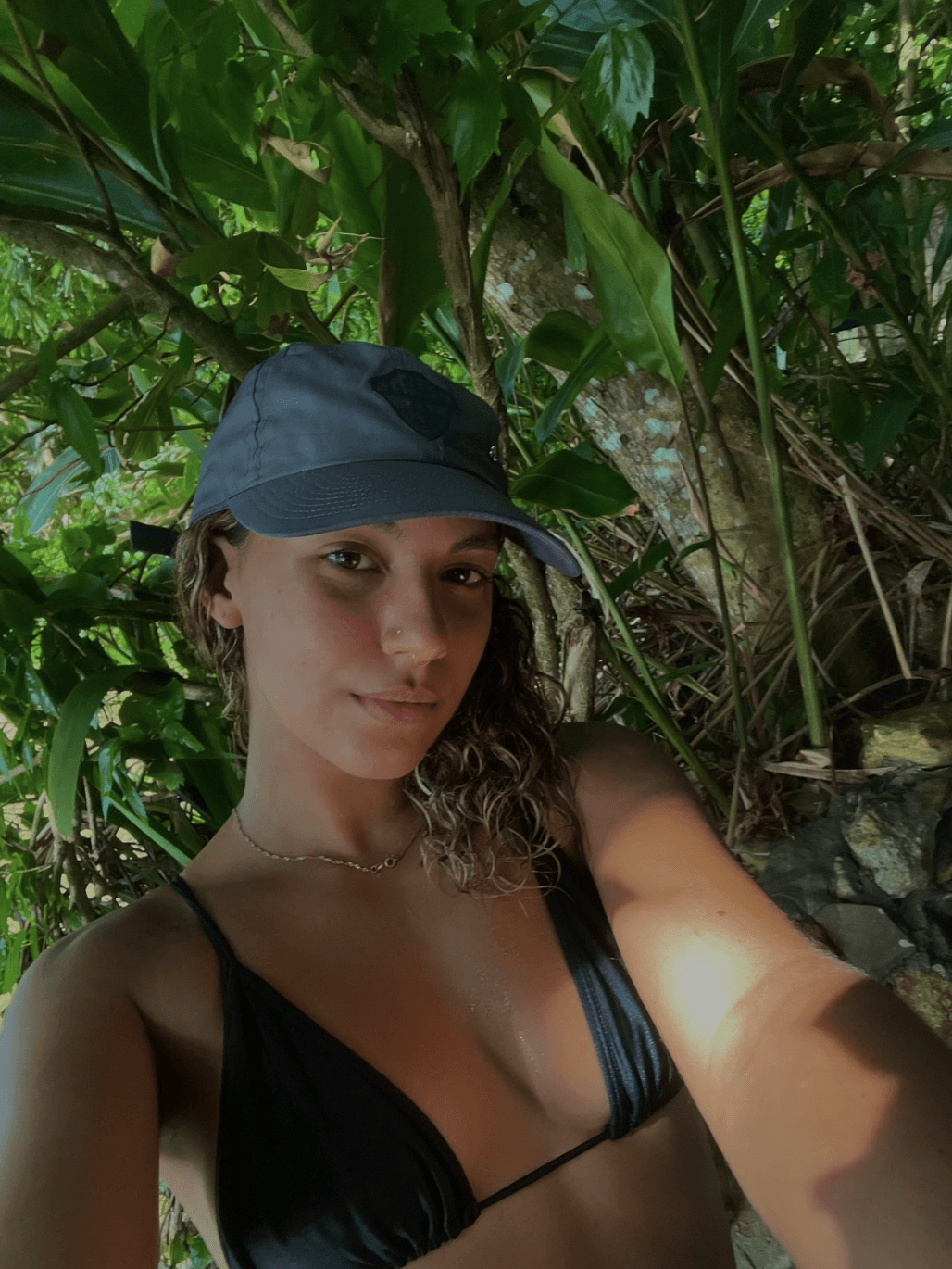 May Roma peitinho durinho adora mascar chiclete Delicia