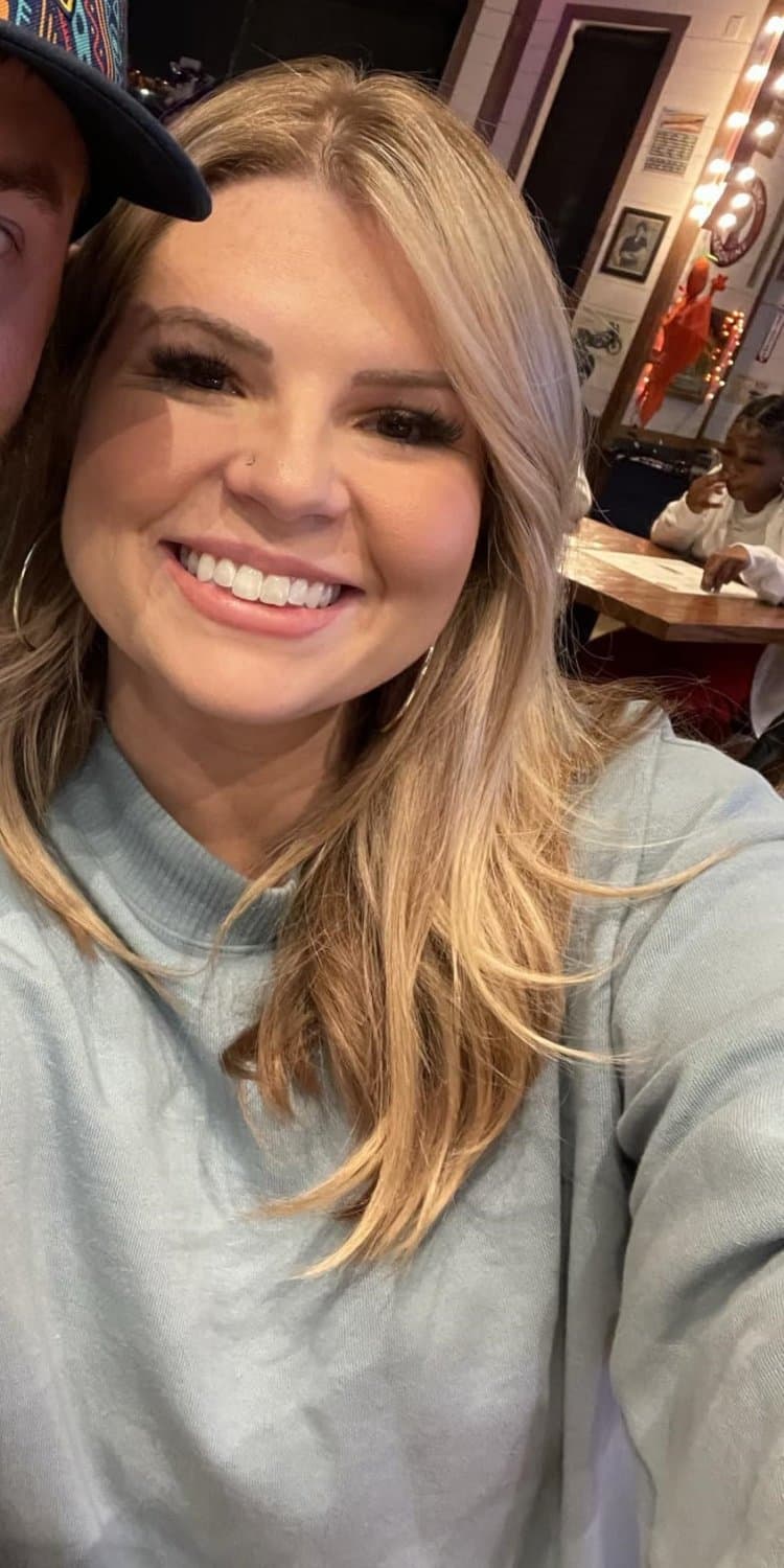 G G W cover girl Dala was happy to show off her tits and stick a dildo up her pussy on the bus