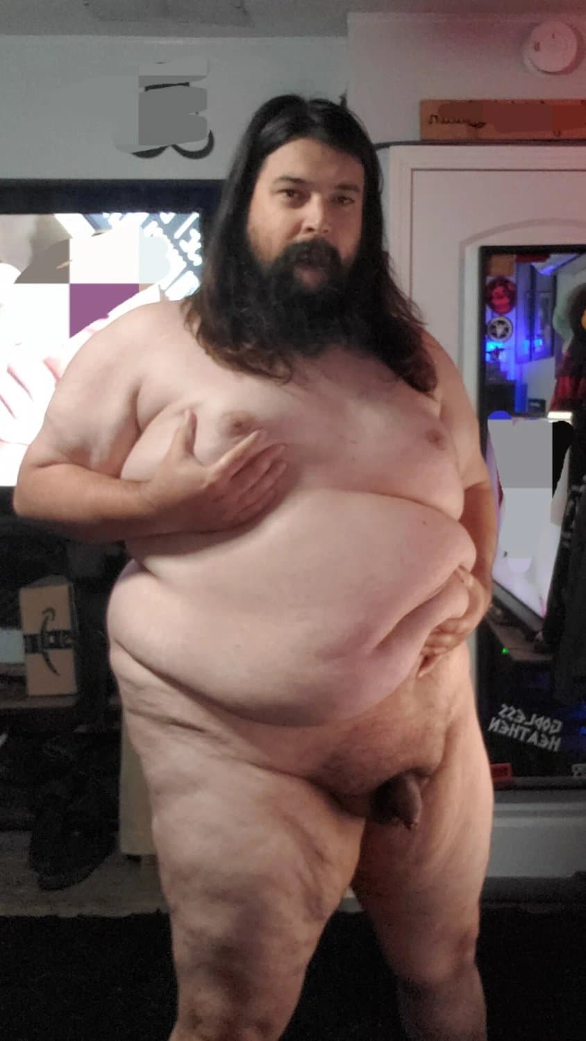 Sharing my chub, small cock and ass