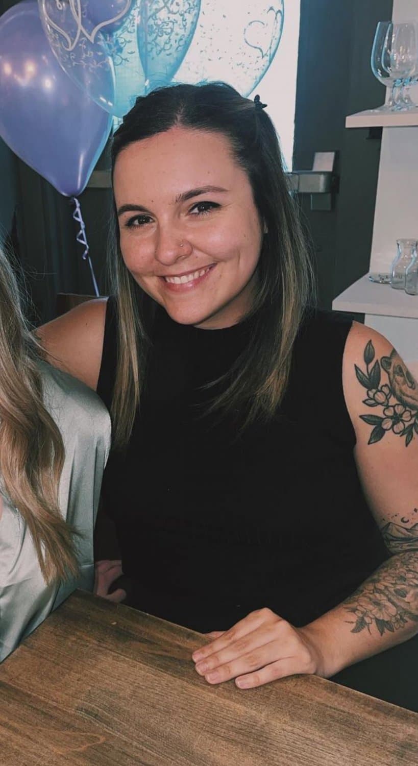 About to beat off to my buddy’s girlfriends. Fucking whores