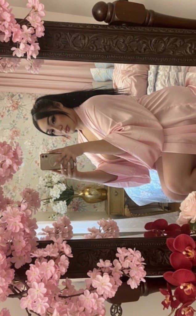 Pretty titties PRETTY tight PUSSY thick Latina sister