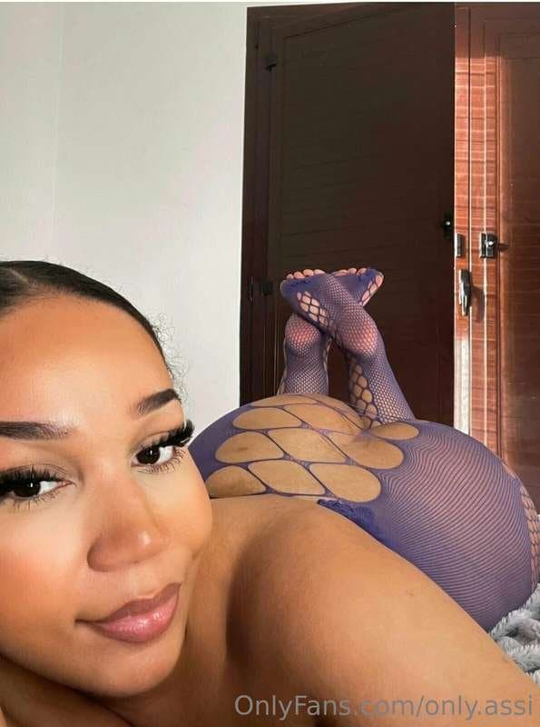 thick xxx_missassi SFW